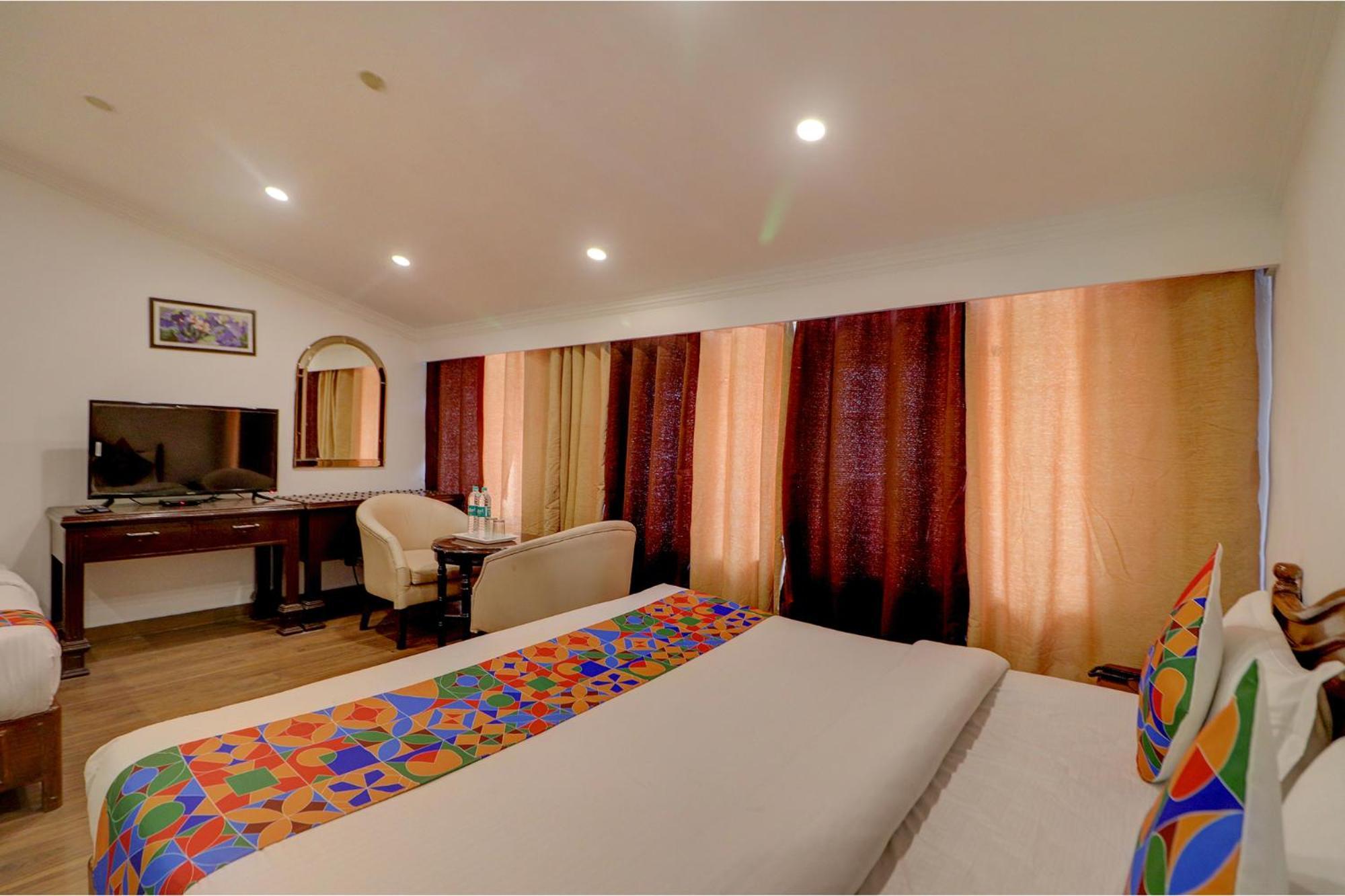 Fabhotel Sikka Royal Classic - Mall Road Mussoorie Exterior photo