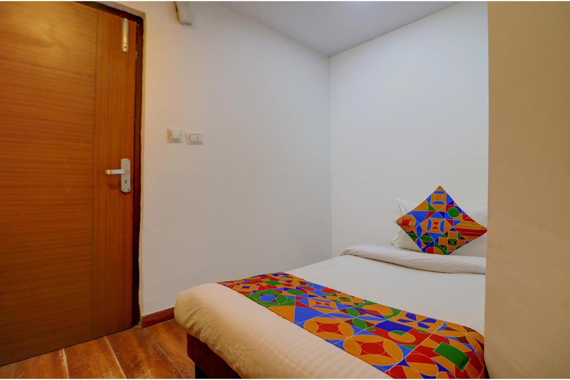 Fabhotel Sikka Royal Classic - Mall Road Mussoorie Exterior photo