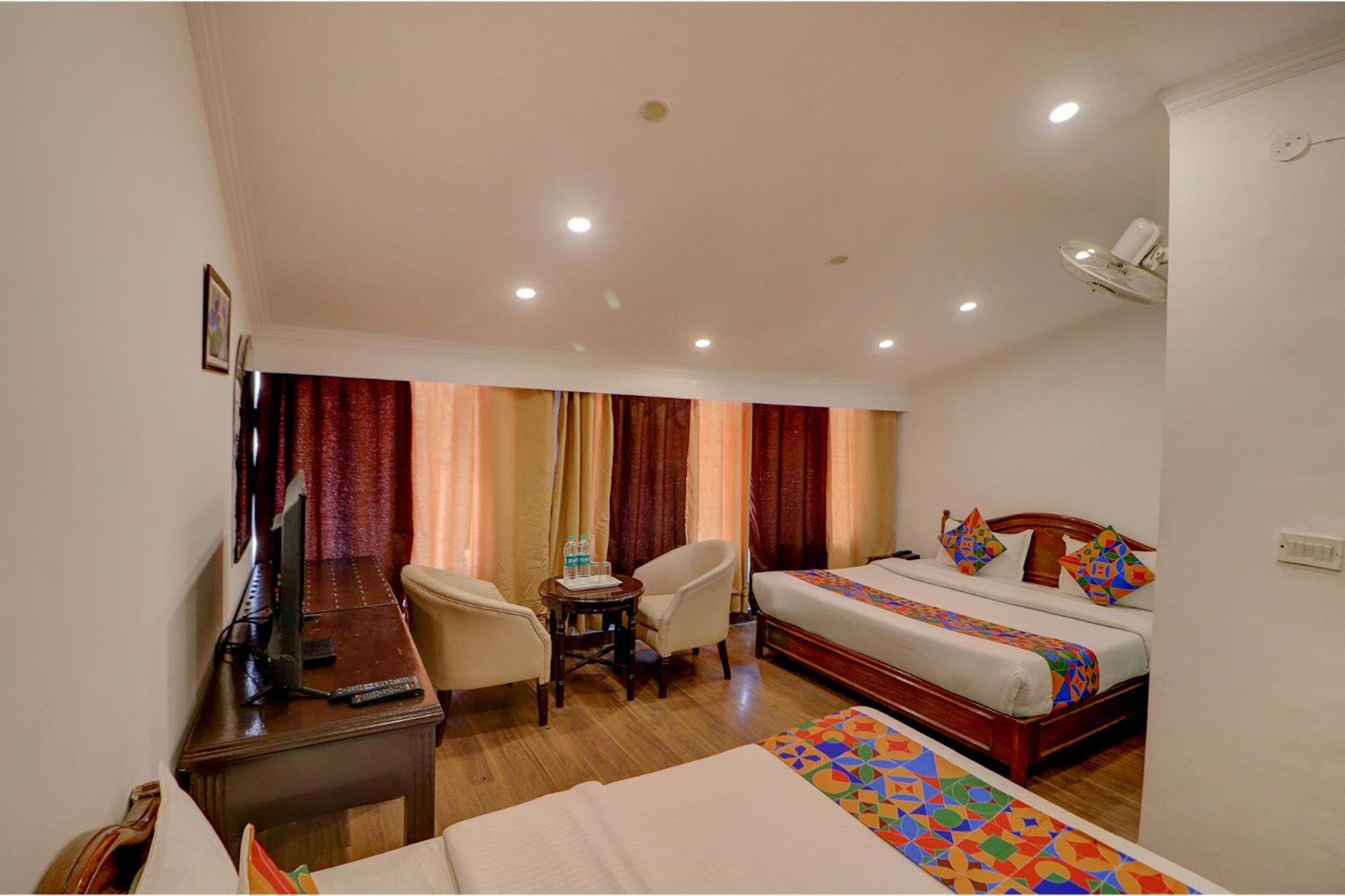 Fabhotel Sikka Royal Classic - Mall Road Mussoorie Exterior photo