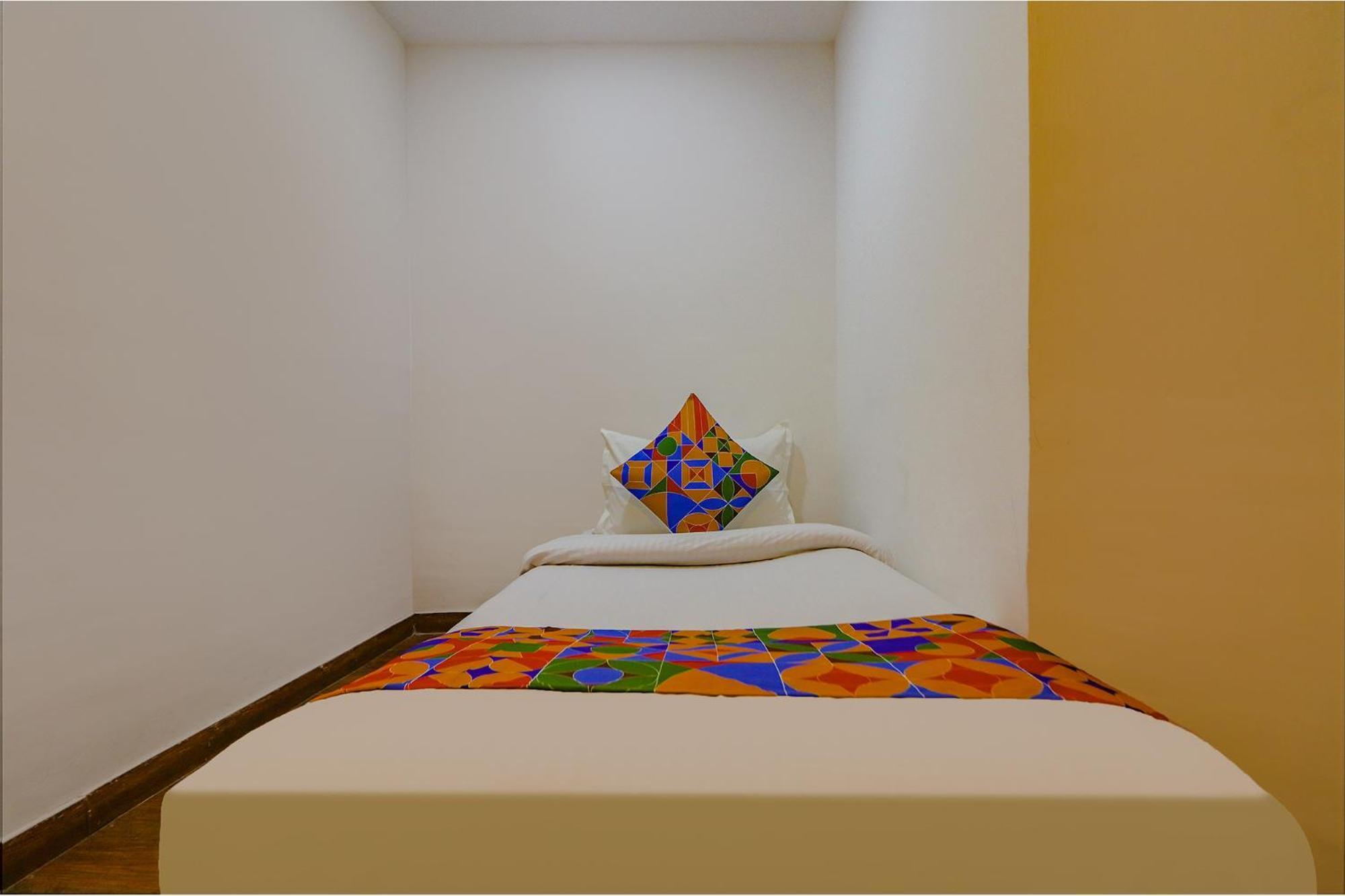 Fabhotel Sikka Royal Classic - Mall Road Mussoorie Exterior photo