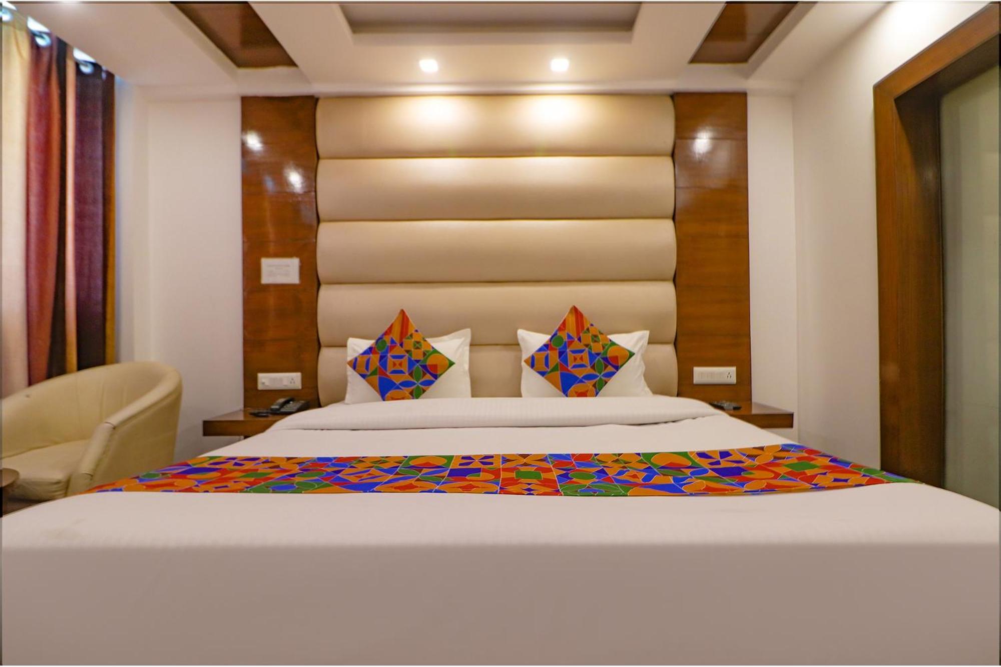 Fabhotel Sikka Royal Classic - Mall Road Mussoorie Exterior photo